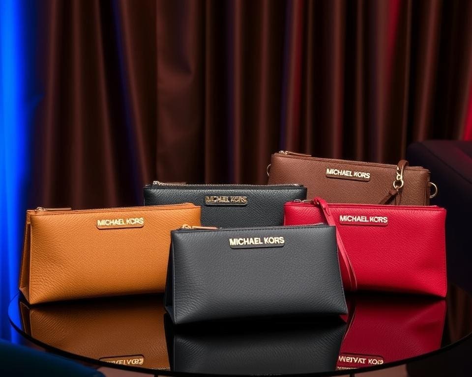 Michael Kors leren clutches: Voor een chique avondstijl
